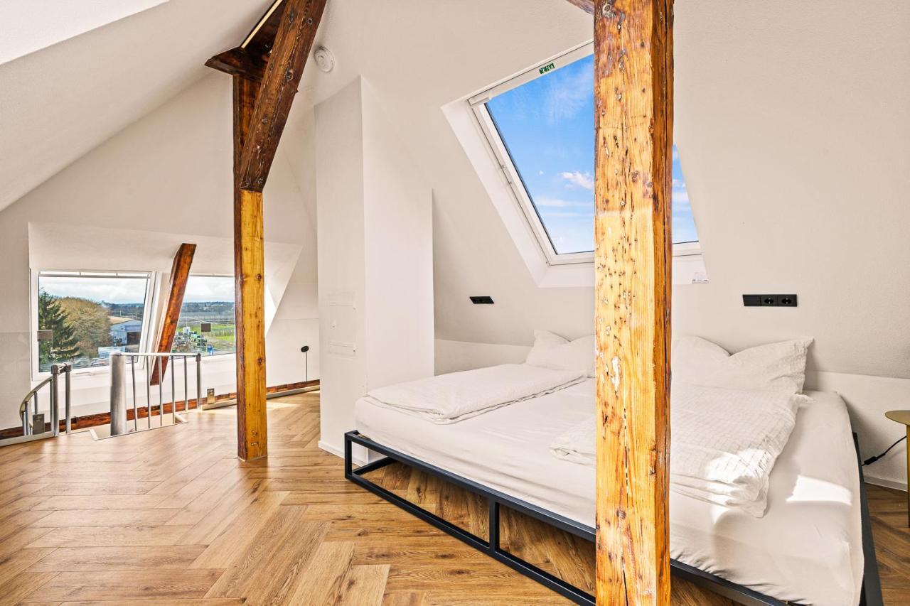 Maisonette-Wohnung Mit Freigelegtem Fachwerk Meckenbeuren Exterior photo